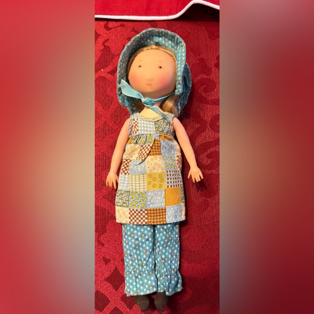 Vintage Holly Hobbie 10.5” moveable doll